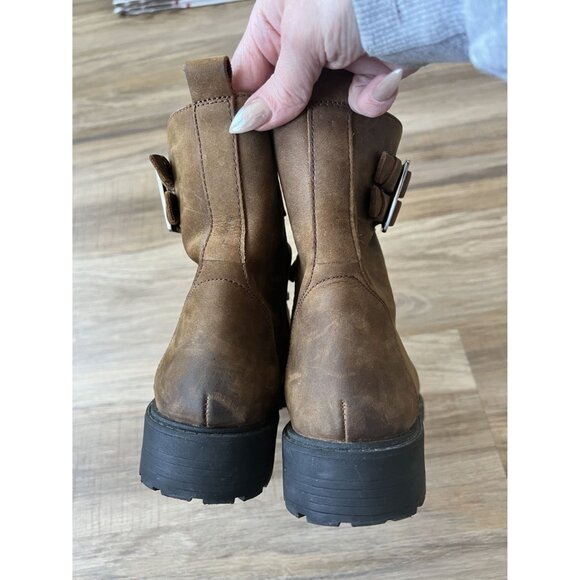 Women's Clarks Orinoco 2 Buckle Side Zipper Ankle Boot‎ Brown Leather SZ: 10 - Picture 5 of 7